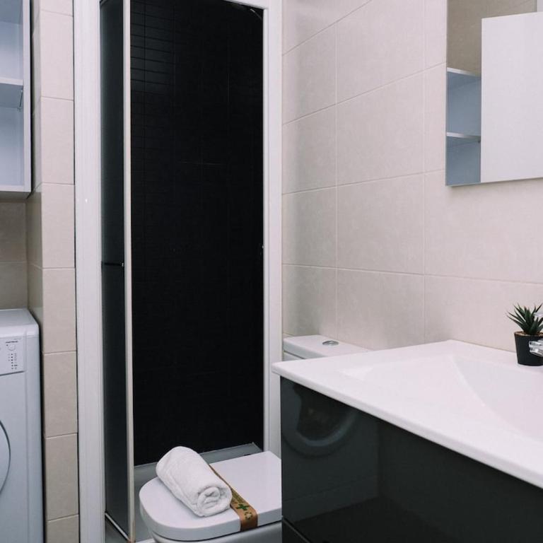 Ático con luz y brillo en Vigo by CABANA Rentals - Apartamento de 1 Dormitorio con balcón y vistas a la ciudad - 31