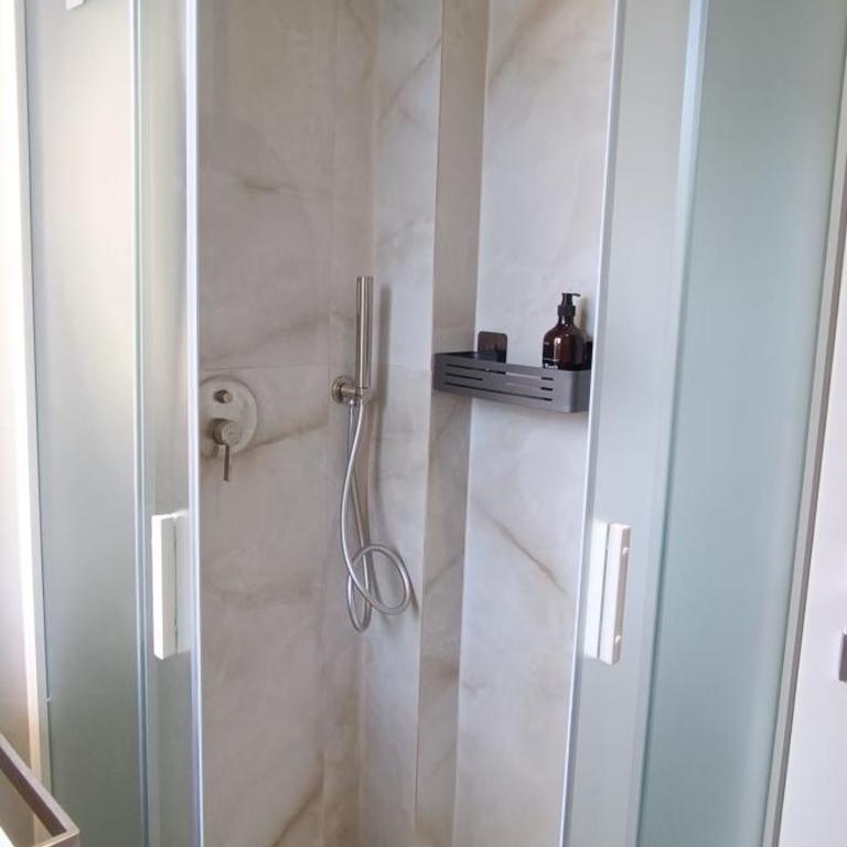 Sogno tra le Torri - Appartamento con 2 Camere da Letto - 44