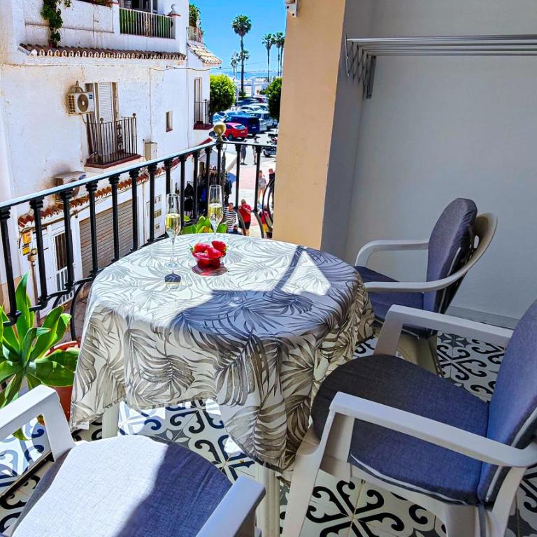 Bonito apartamento en playa de la Carihuela - Apartamento de 1 dormitorio - 1
