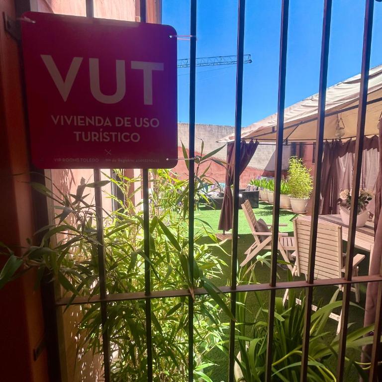 VIP ROOMS Toledo - PARKING GRATIS - 2 HABITACIONES - Apartamento de 2 dormitorios - 25