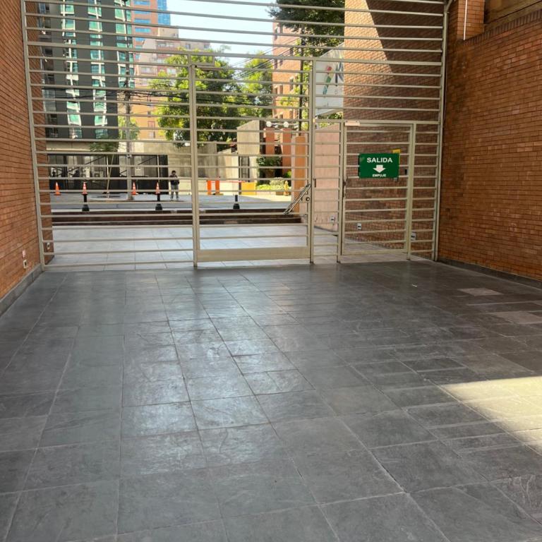 Las Condes, A Pasos del Metro Escuela Militar - Apartamento de 1 dormitorio - 13