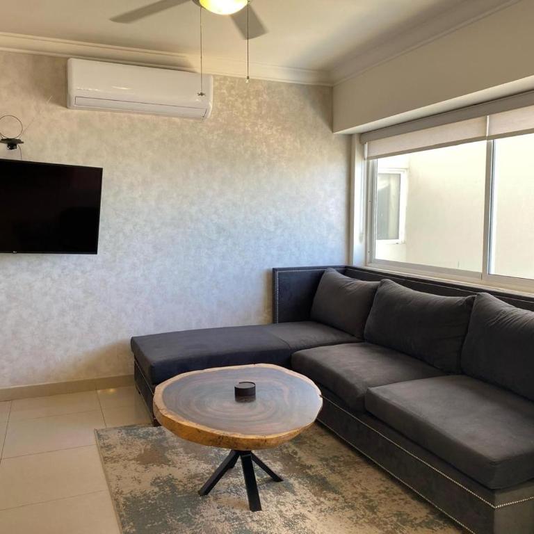 FRENTE AL MAR A PIE DE PLAYA CON ALBERCA yJACUZZY - Two-Bedroom Apartment - 9