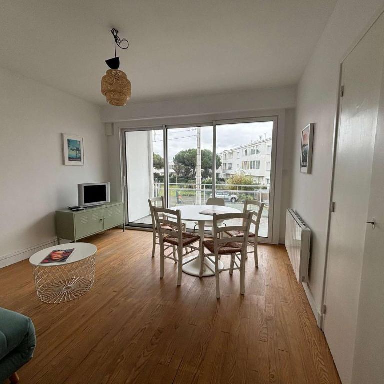 Bel appartement refait à neuf proche plage Royan - FR-1-494-209 - Appartamento - 4