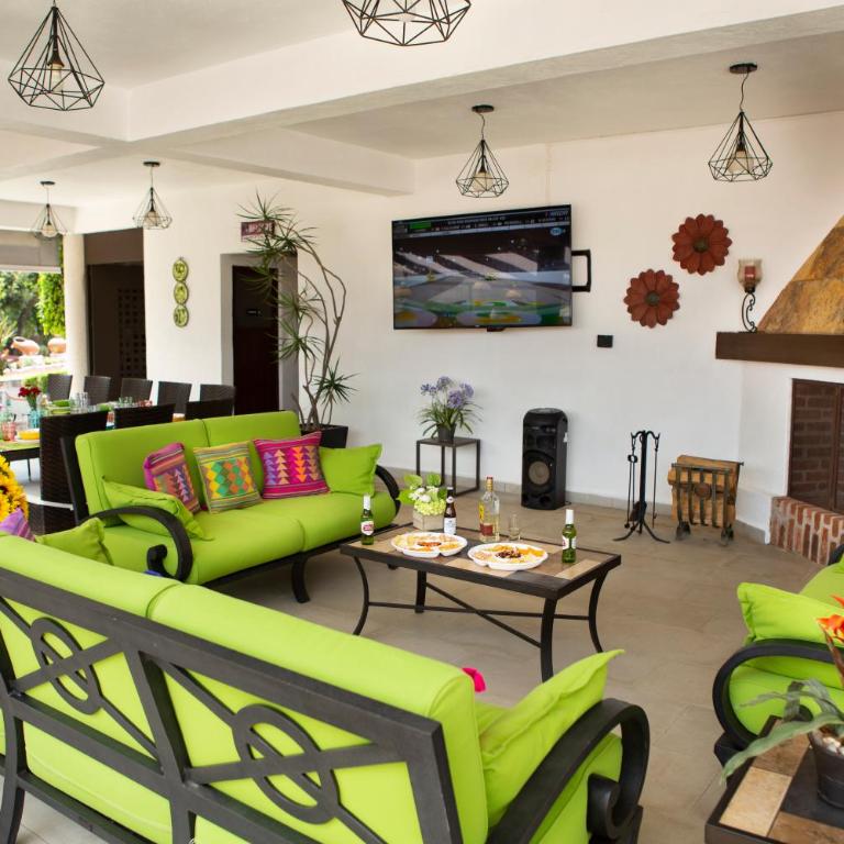 Casa Los Pinos, with a lake view in Avándaro - Villa - 41