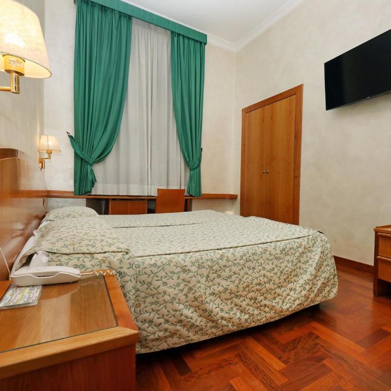 Hotel Corot - Double Room - 5