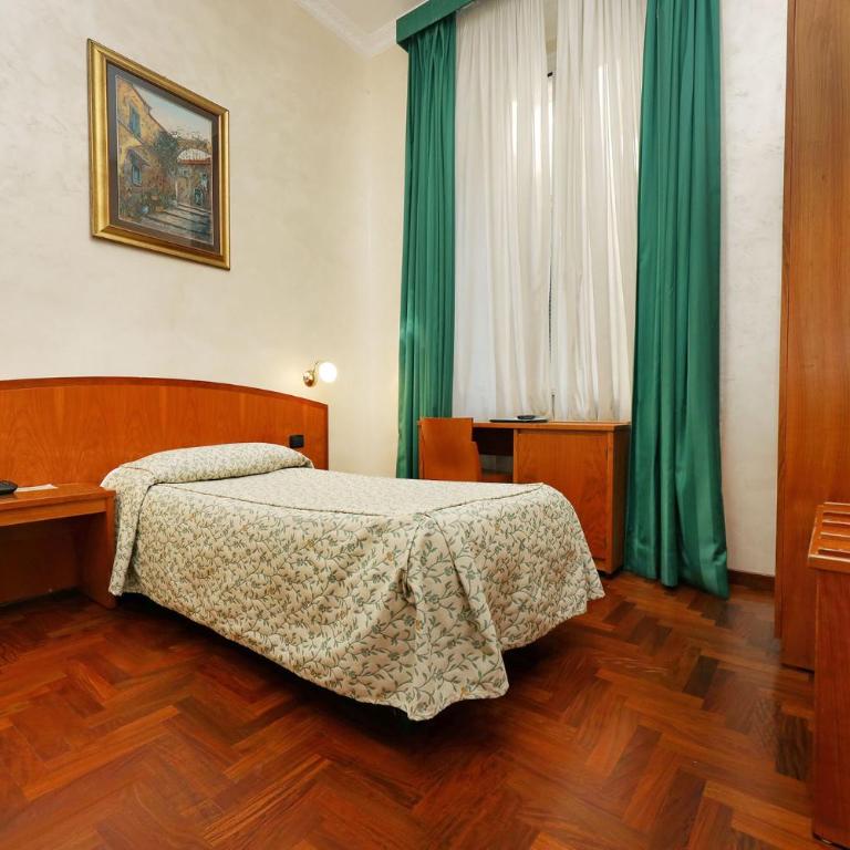 Hotel Corot - Single Room - 4
