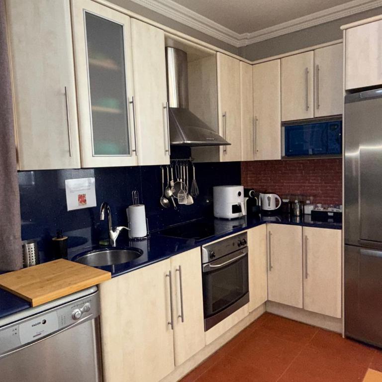 Bilboflat San Mamés - Three-Bedroom Apartment - 14