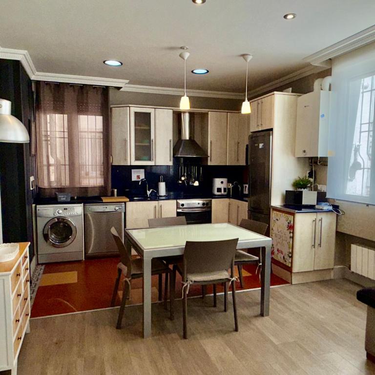 Bilboflat San Mamés - Three-Bedroom Apartment - 13