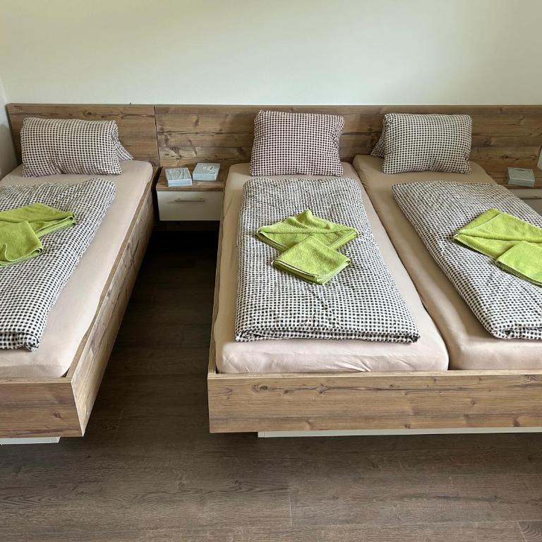 Haus Obertiefenbach - Three-Bedroom Apartment - 15