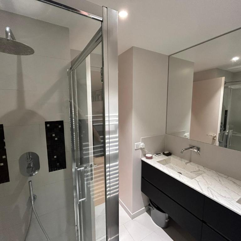 42ChercheMidi New 100m2 3BR Designer Flat in Paris 6th St Germain-des-Près - Appartement 3 Chambres Premium - 24