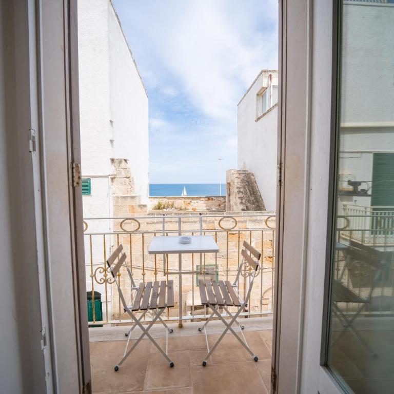 BonitAmarE - Camera Quadrupla con Balcone - 2