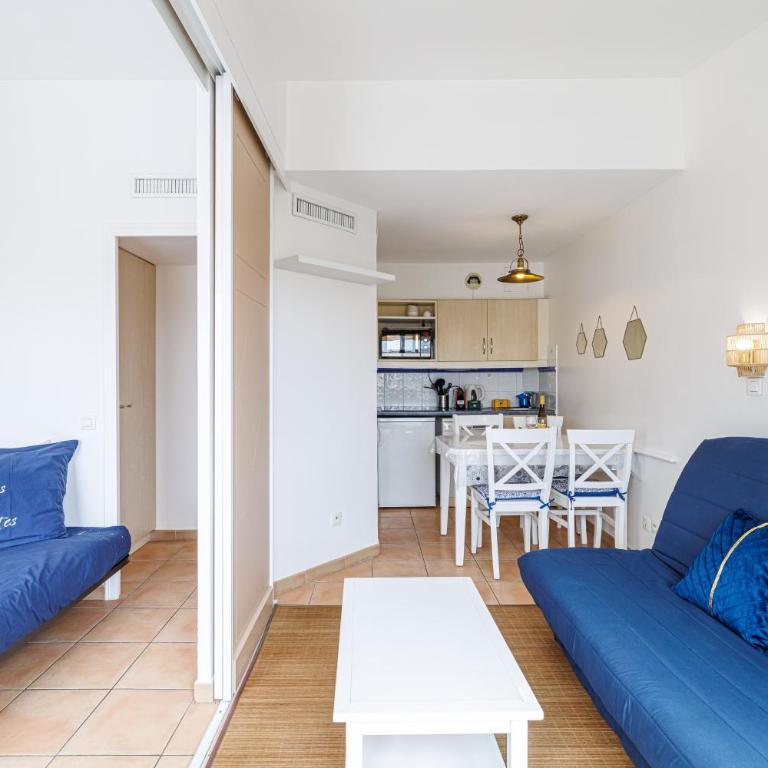 902 - Apartment top floor with AC - Appartement 1 Chambre avec Terrasse - 5