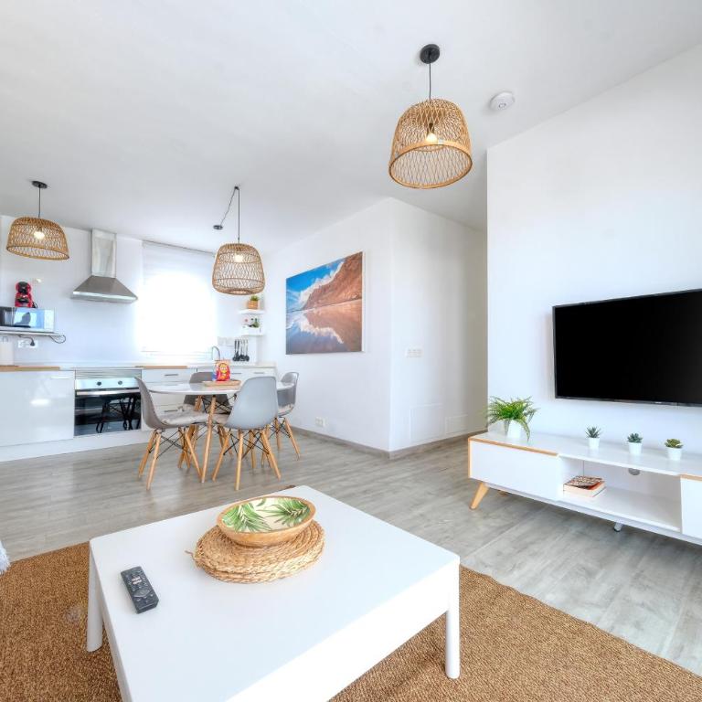 Barraquito - Pool - 100M to Playa de Las Cucharas By Lanzarote Vacation Homes - Casa de 2 dormitorios - 14