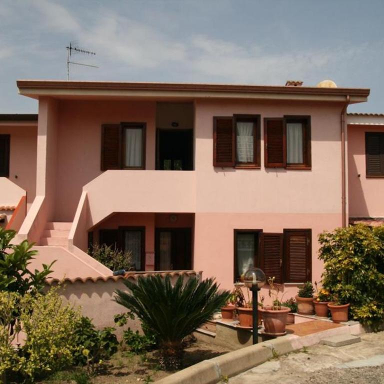 casa spiaggia San Teodoro - Three-Bedroom Home - 2
