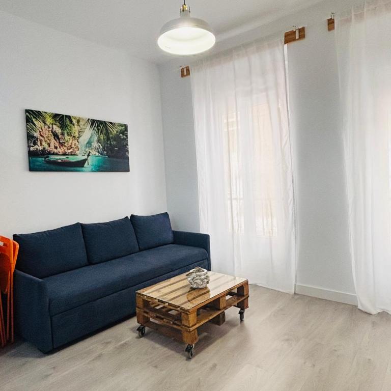 COQUETO APARTAMENTO EN EL CENTRO DE CADIZ - Apartamento de 1 dormitorio - 3