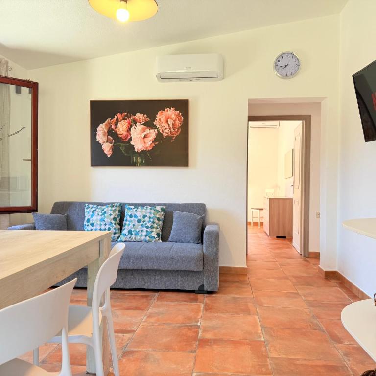 Il Glicine - Appartamenti a 4 chilometri dal mare di Orosei - Casa a Schiera con 2 Camere da Letto - 7