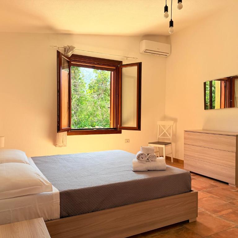 Il Glicine - Appartamenti a 4 chilometri dal mare di Orosei - Casa a Schiera con 2 Camere da Letto - 9
