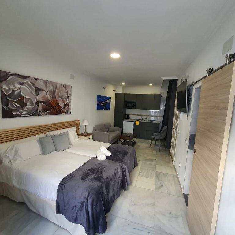 Apartamentos Los Angeles - Estudio Familiar - 4