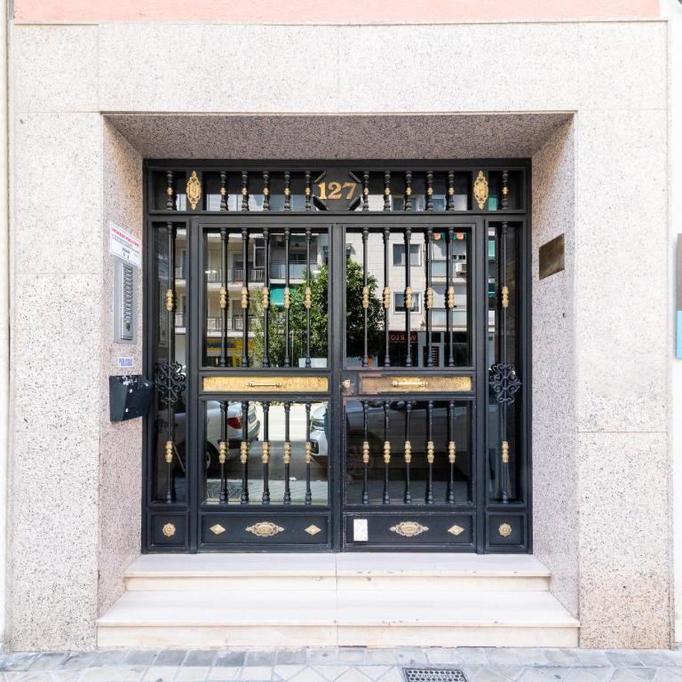 Ronda Familiar Apartment - Three-Bedroom Apartment - 18