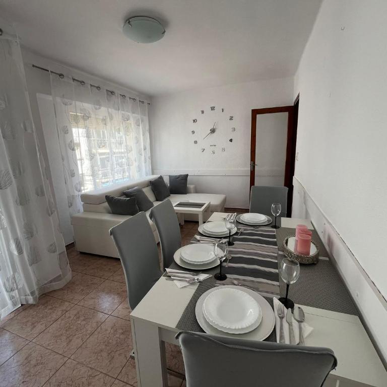 Apartament Marina Cullera - Two-Bedroom Apartment - 7