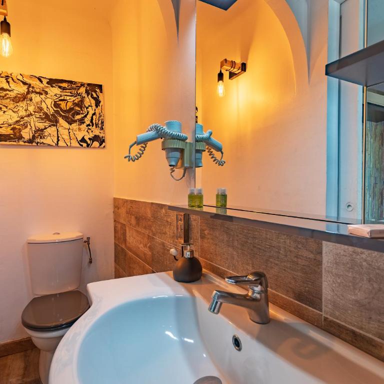 VILLA JUSTINE VI4239 By Riviera Holiday Homes - Villa mit privatem Pool - 29