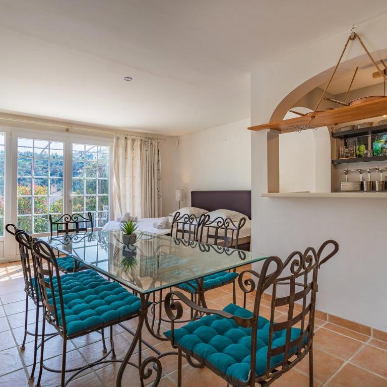 VILLA JUSTINE VI4239 By Riviera Holiday Homes - Villa mit privatem Pool - 38