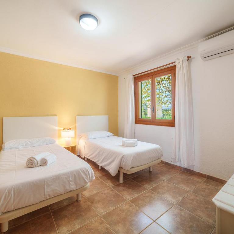 Villa Can Patriarca with Pool, Garden, Mountain Views, ideal for Families - Casa de 4 dormitorios - 30