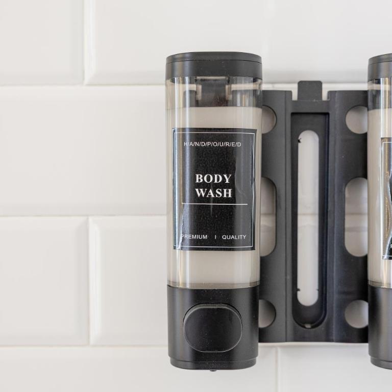 Bottega Artistica Guest House - Camera Tripla con Bagno Privato - 4