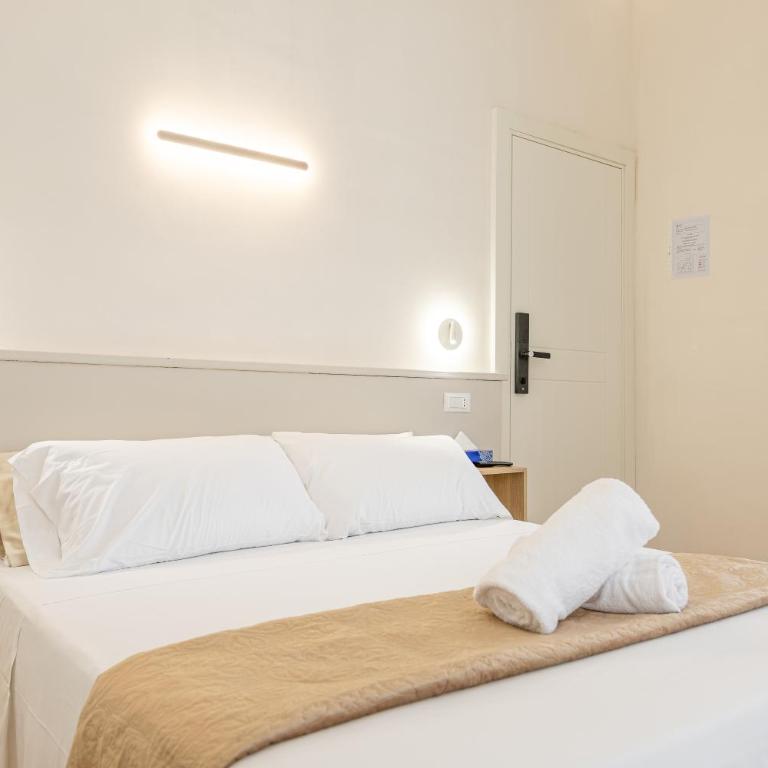 Bottega Artistica Guest House - Camera Matrimoniale con Bagno Privato - 7