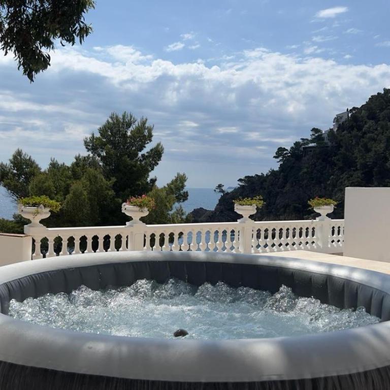 Hotel La Calanque - Suite Junior avec Terrasse - 2
