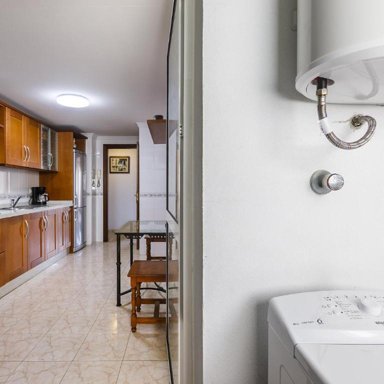A&N Spacious Terrace Family Apartment Downtown - Apartamento con terraza - 28