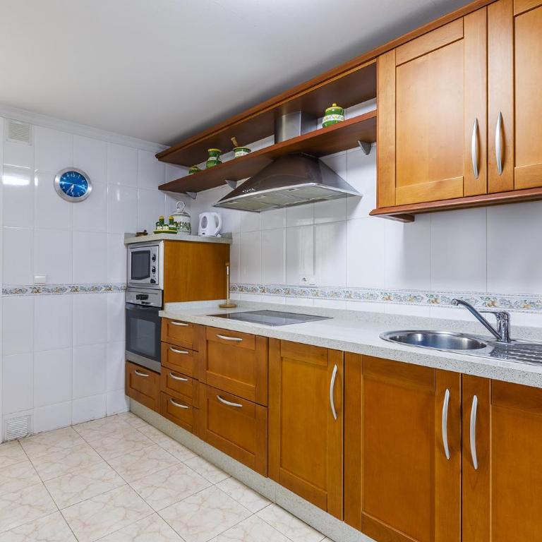 A&N Spacious Terrace Family Apartment Downtown - Apartamento con terraza - 5