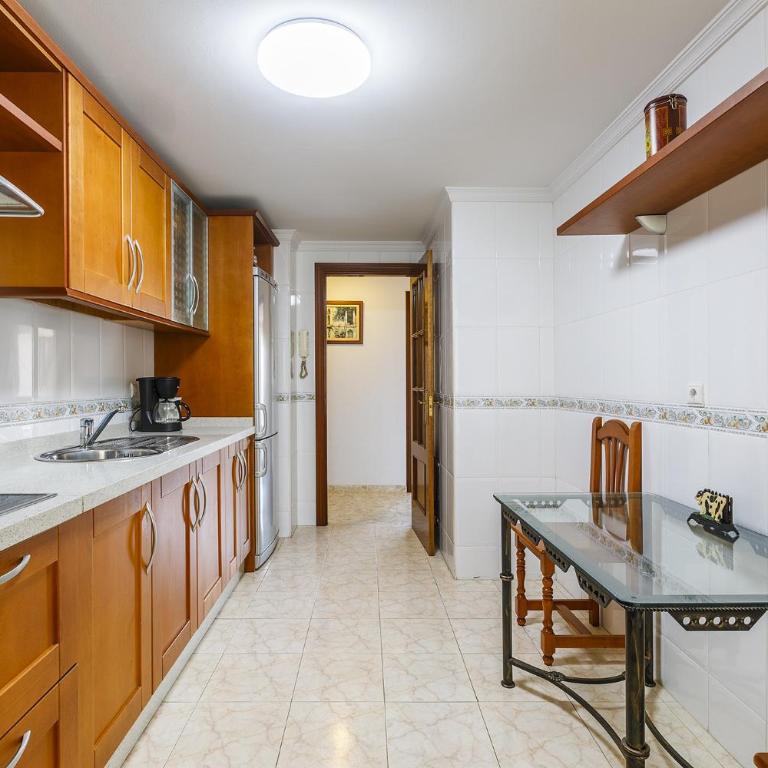 A&N Spacious Terrace Family Apartment Downtown - Apartamento con terraza - 42
