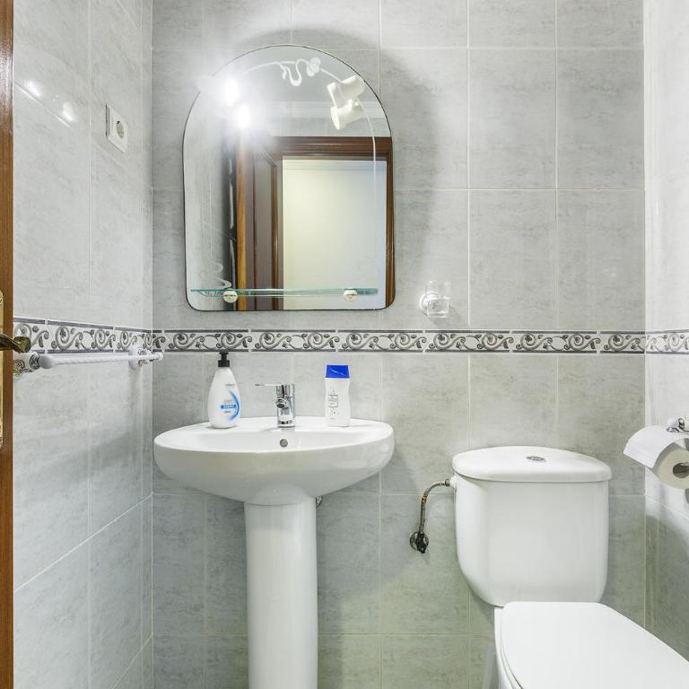 A&N Spacious Terrace Family Apartment Downtown - Apartamento con terraza - 43