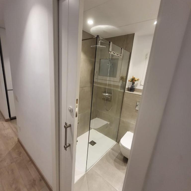 Piso céntrico de 3 habitaciones con terraza y vistas - Apartamento con vistas al parque - 18