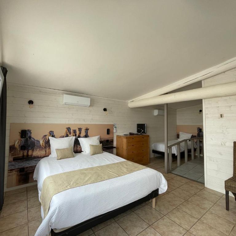 Hotel Mas des Lys - Chambre Familiale Standard - 5