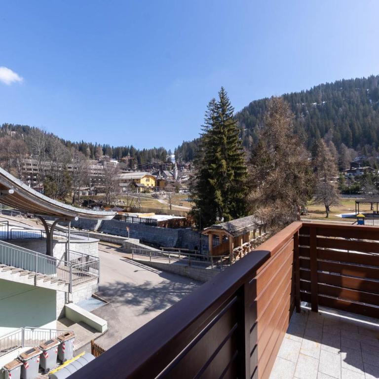 MaR Maturi Appartamenti con due bagni ideali per 6 e 10 persone nel centro di Campiglio - Appartamento con 3 Camere da Letto e con Vista - 37