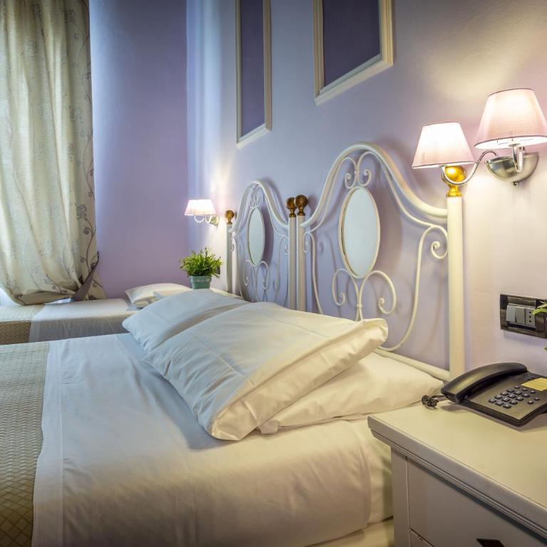 Hotel Ferrucci - Chambre Quadruple - 5