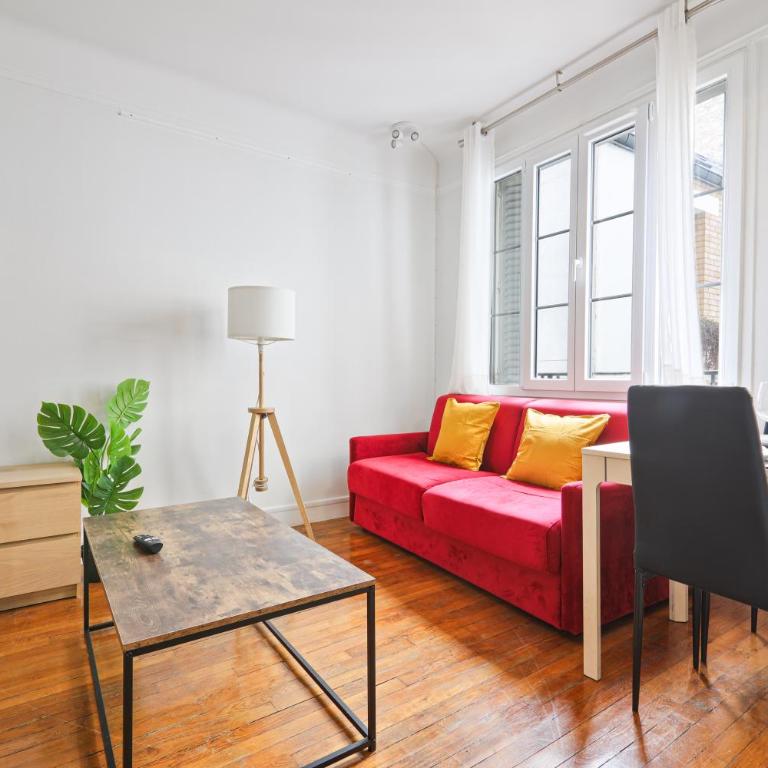 Heart of Paris Studio-2P Invalides Free Netflix - Studio - 2