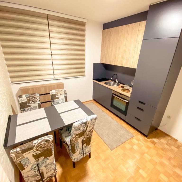 Apartment Silver - One Bedroom Apartment with Balcony - 5