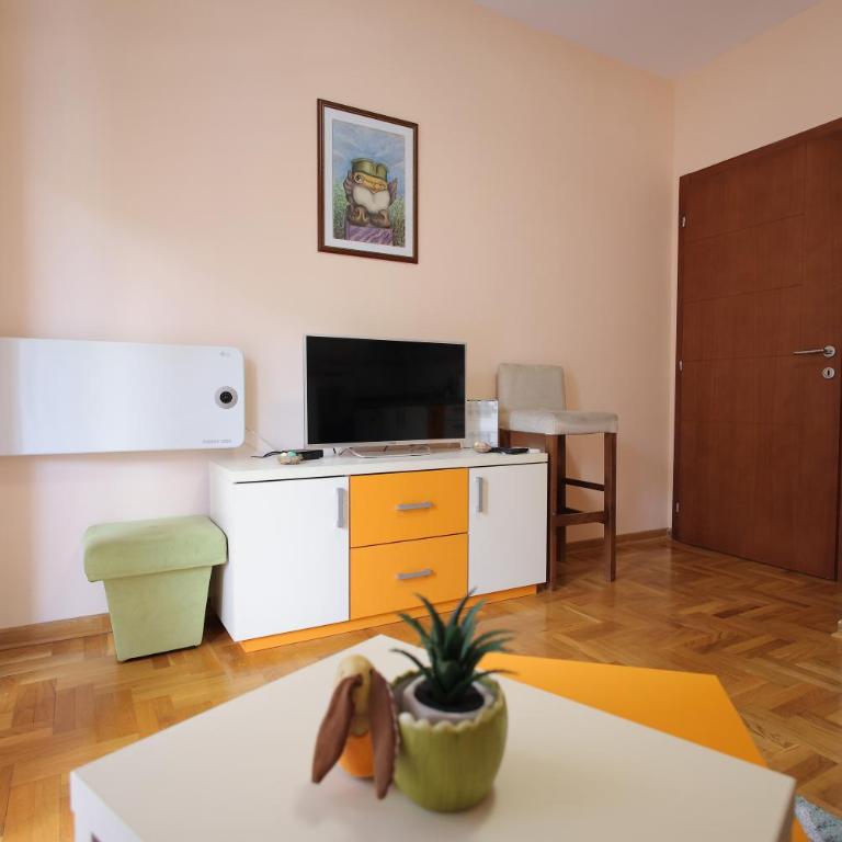 Apartman Lena - One-Bedroom Apartment - 2
