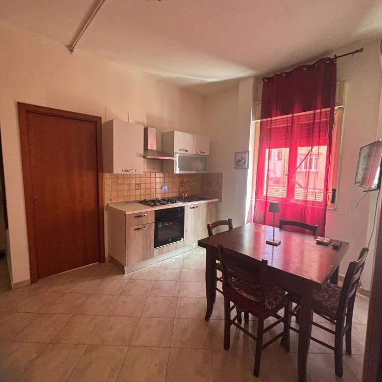Al Politeama casa vacanze - Appartamento con 1 Camera da Letto - 1