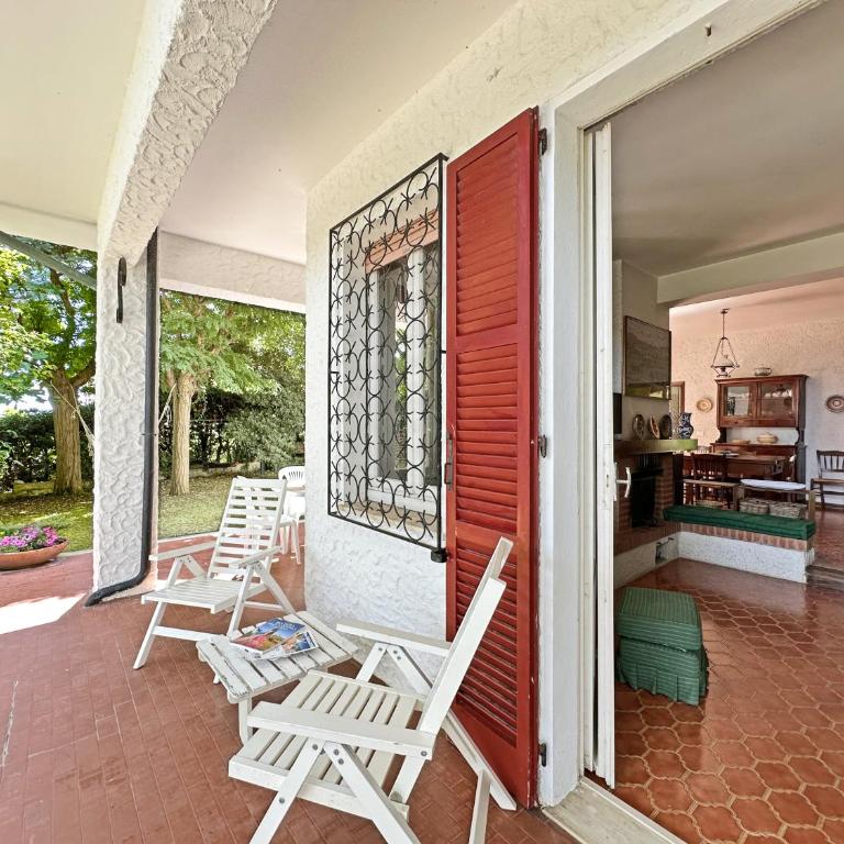 143 - VILLA BIANCA Villa Quadrilocale a Marcelli con ampio giardino aria condizionata e WI-FI - SPIAGGIA AL WHITE BEACH CLUB INCLUSA - Villa con 3 Camere da Letto - 17
