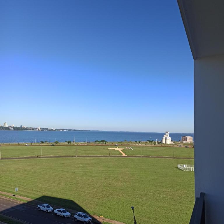 Apartamento completamente equipado! Con Parking! En Paraná Playa Deptos! - Apartamento de 1 dormitorio - 11
