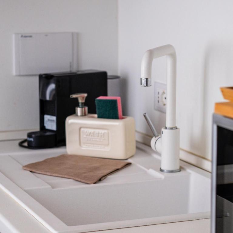 Stylish 1BR, 2BATH Apartment Castel Sant'Angelo 6A - Appartamento con 1 Camera da Letto - 10