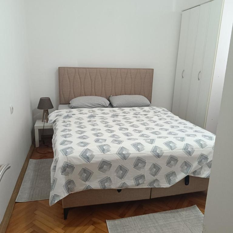center_apartment_LUX - Two-Bedroom Apartment - 3