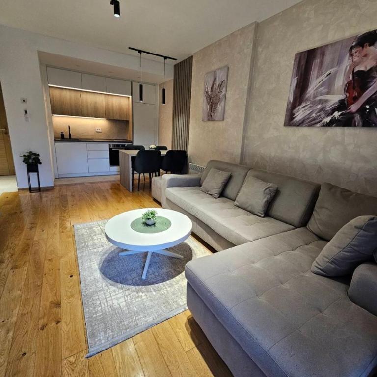 Apartman 331 - One-Bedroom Apartment - 2