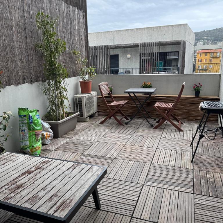 Beau Studio avec belle terrasse au centre ville de Nice - Appartement 1 Chambre - 32