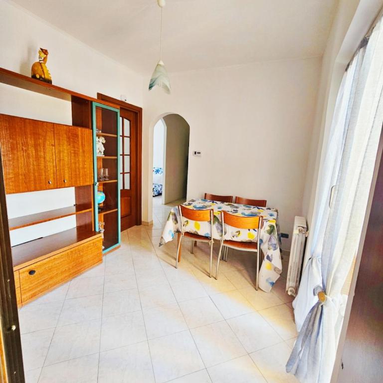 LUCI sul MARE - Three-Bedroom Apartment - 5