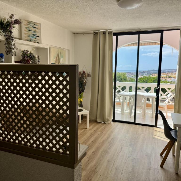 Panoramic Paradise Tenerife Ocean View & Comfort - Apartamento de 1 dormitorio con vistas al mar - 1